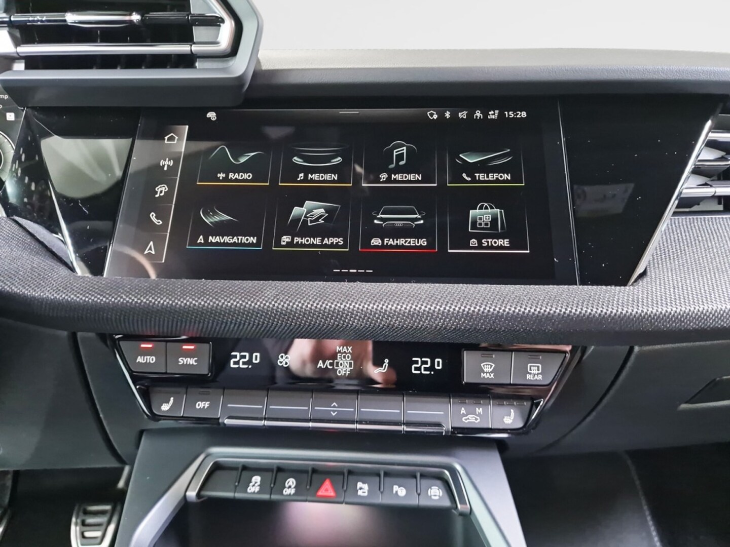 Bild über Audi A3 Sportback TDI Schaltgetriebe - für weitere Informationen kontaktieren Sie den Audi Partner