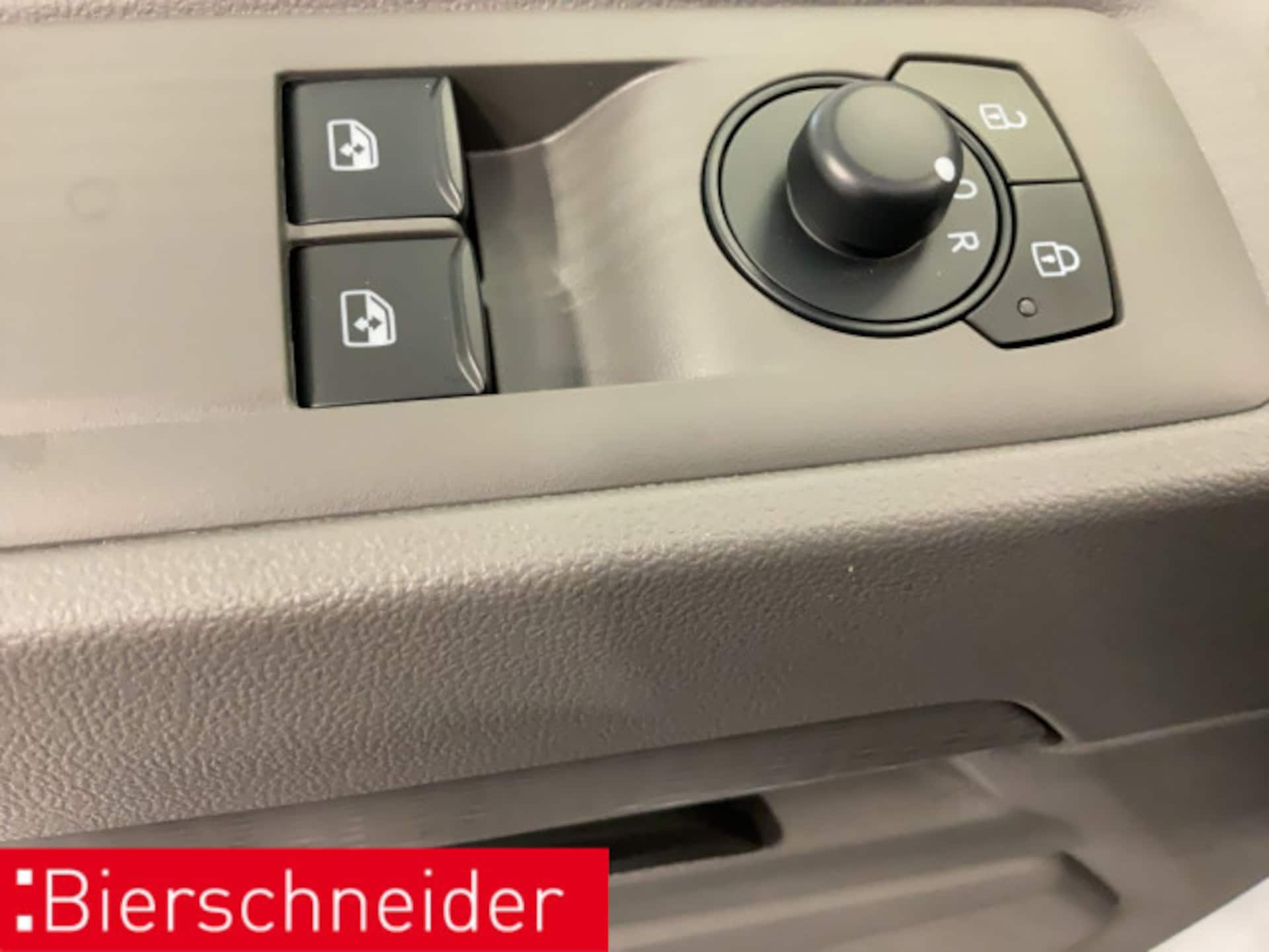 Volkswagen Transporter Kasten kurzer Radstand