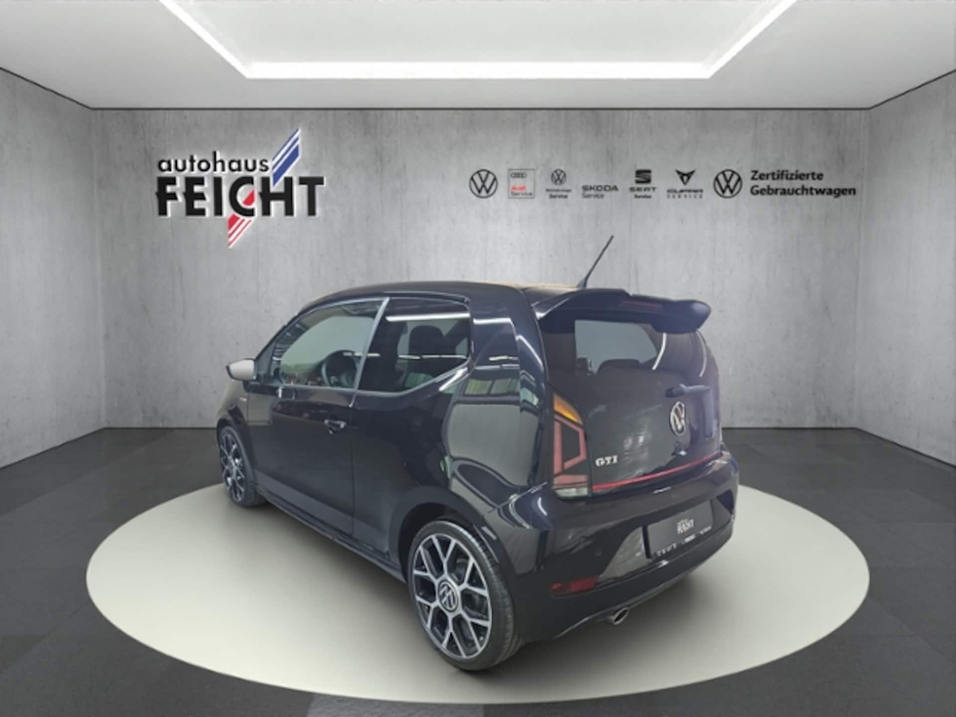 Volkswagen up! GTI