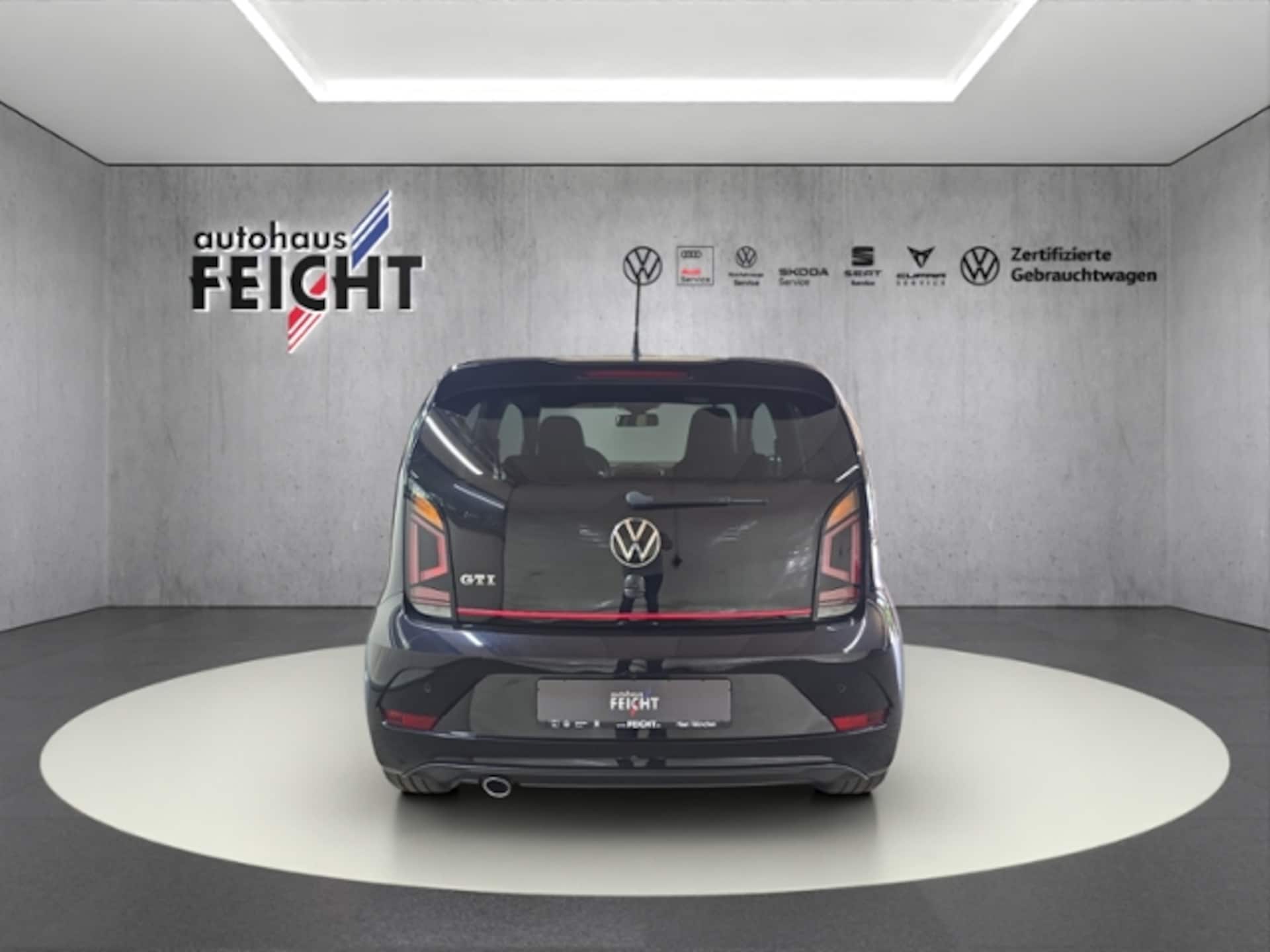 Volkswagen up! GTI