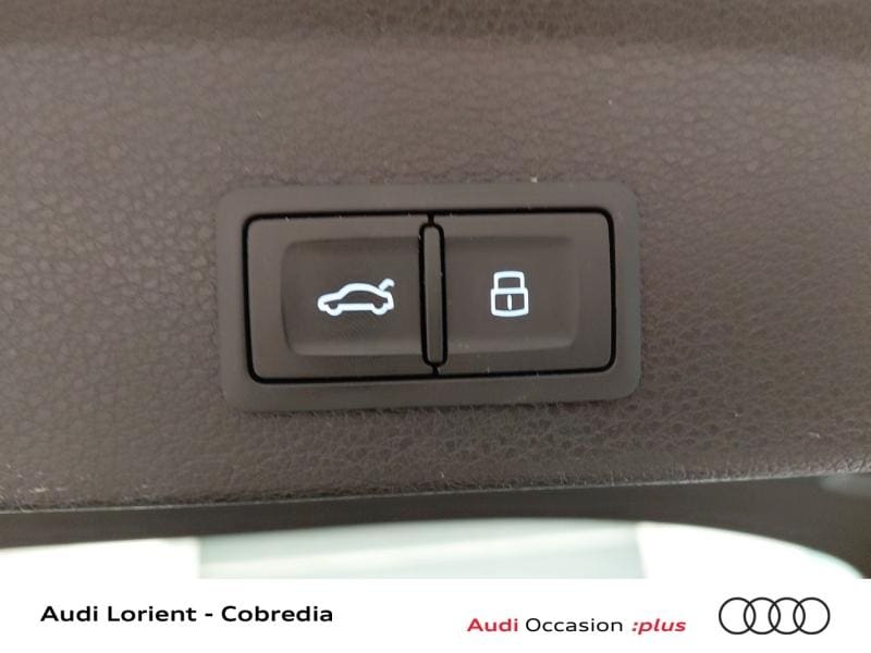 Image about Audi Q3 Sportback TFSI e S line 45 TFSI e 180 kW (245 ch) S tronic