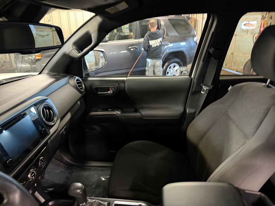 2019 Toyota Tacoma TRD Sport - Photo 32