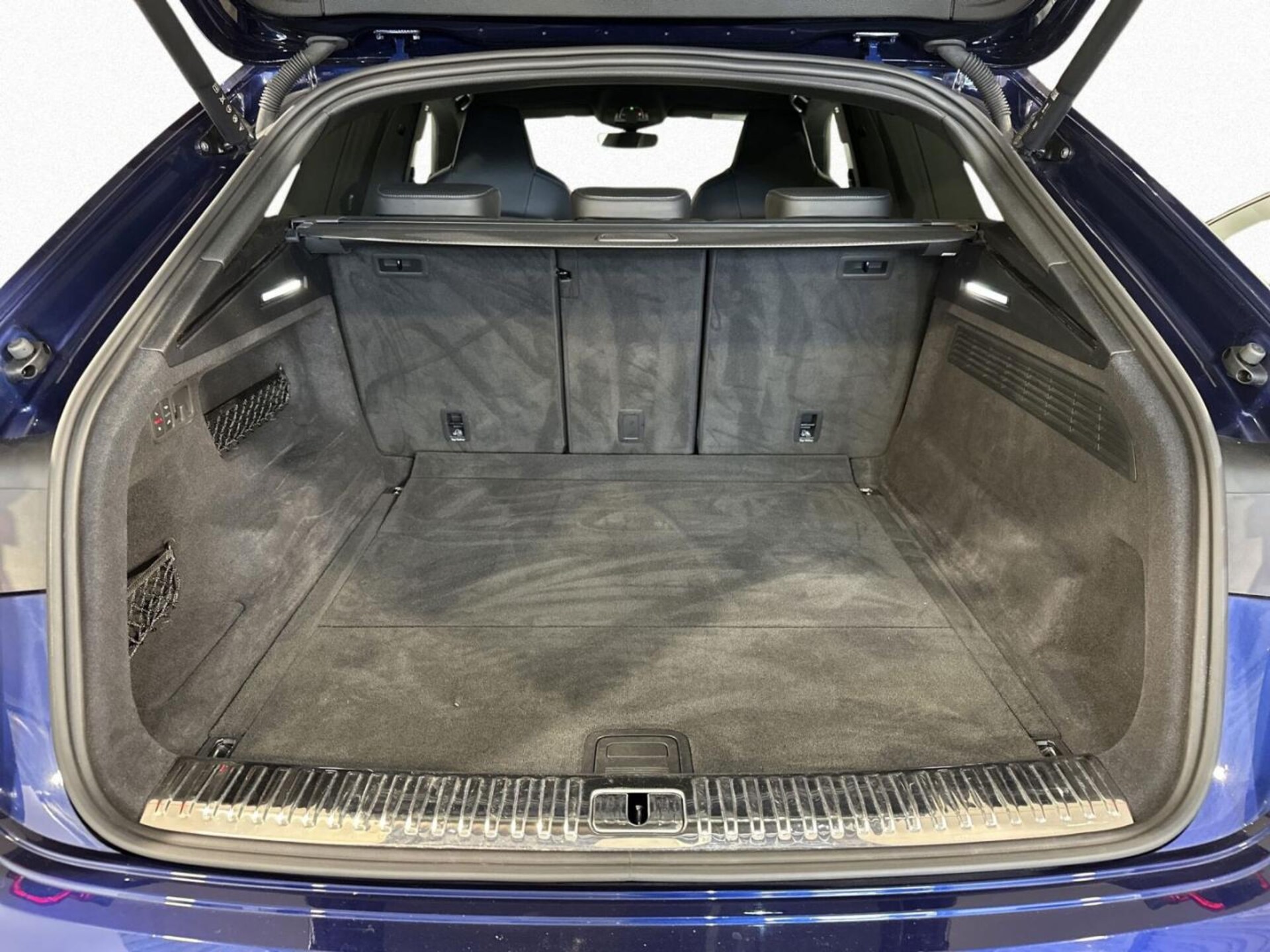 Audi Q8 SUV