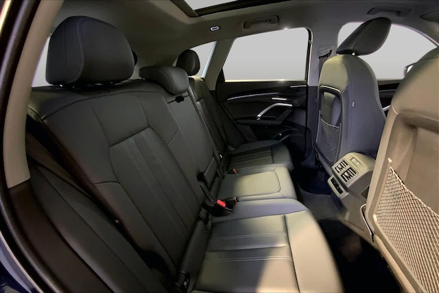 2025 Audi Q5 Premium - Photo 20
