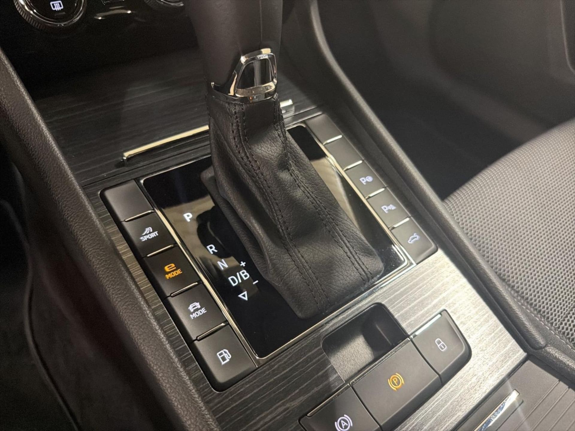 Skoda Superb Combi Style