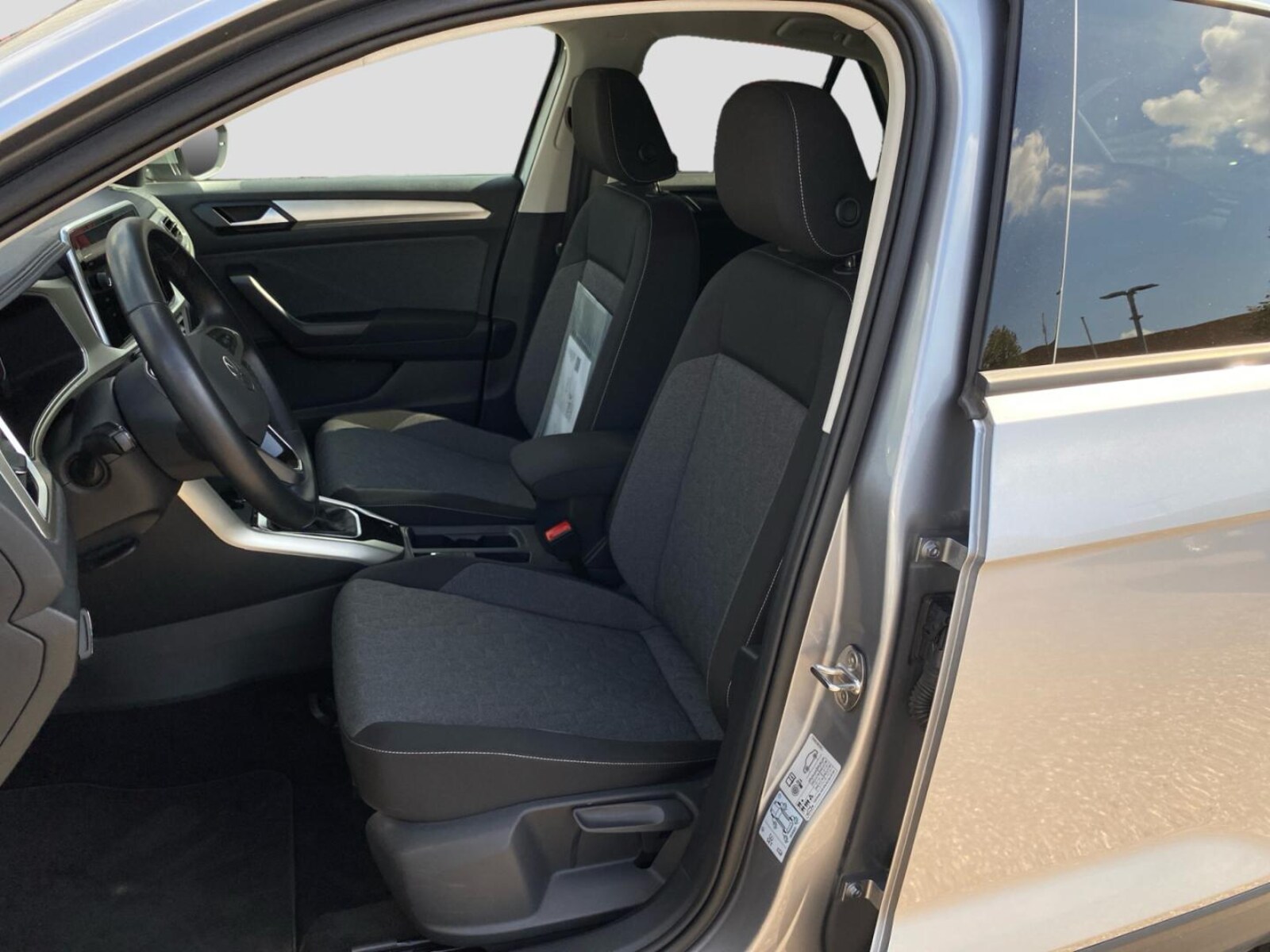 Volkswagen T-Roc – Bild 9