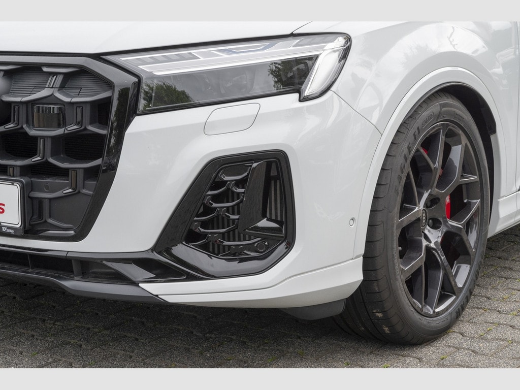 Image about Audi SQ7 SUV TFSI quattro tiptronic