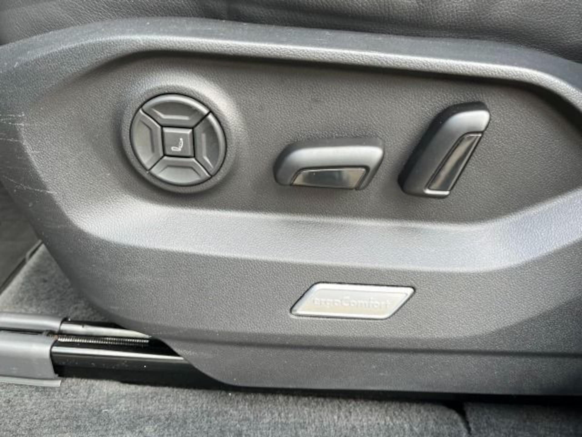 Volkswagen Touareg Elegance