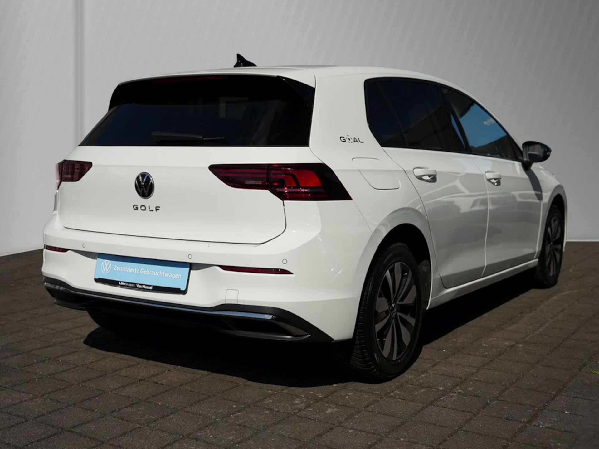 Volkswagen Golf Life