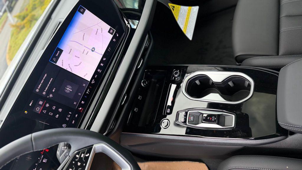 2026 Audi A6 Premium Plus - Photo 14