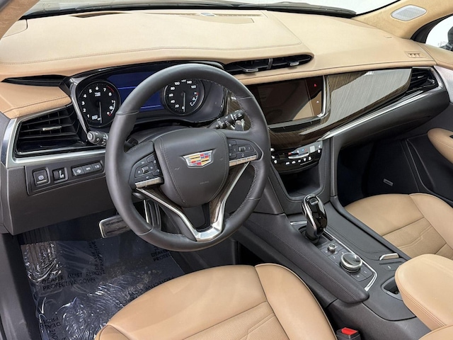 2023 Cadillac XT6