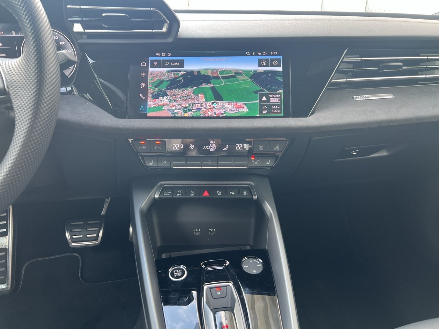 Bild über Audi A3 allstreet 35 TDI S tronic - für weitere Informationen kontaktieren Sie den Audi Partner