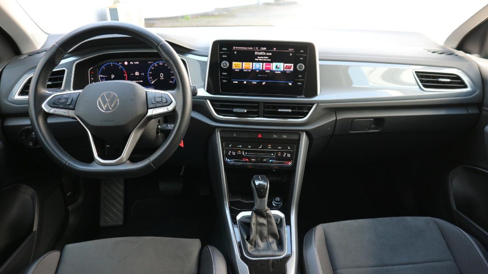 Volkswagen T-Roc – Bild 8