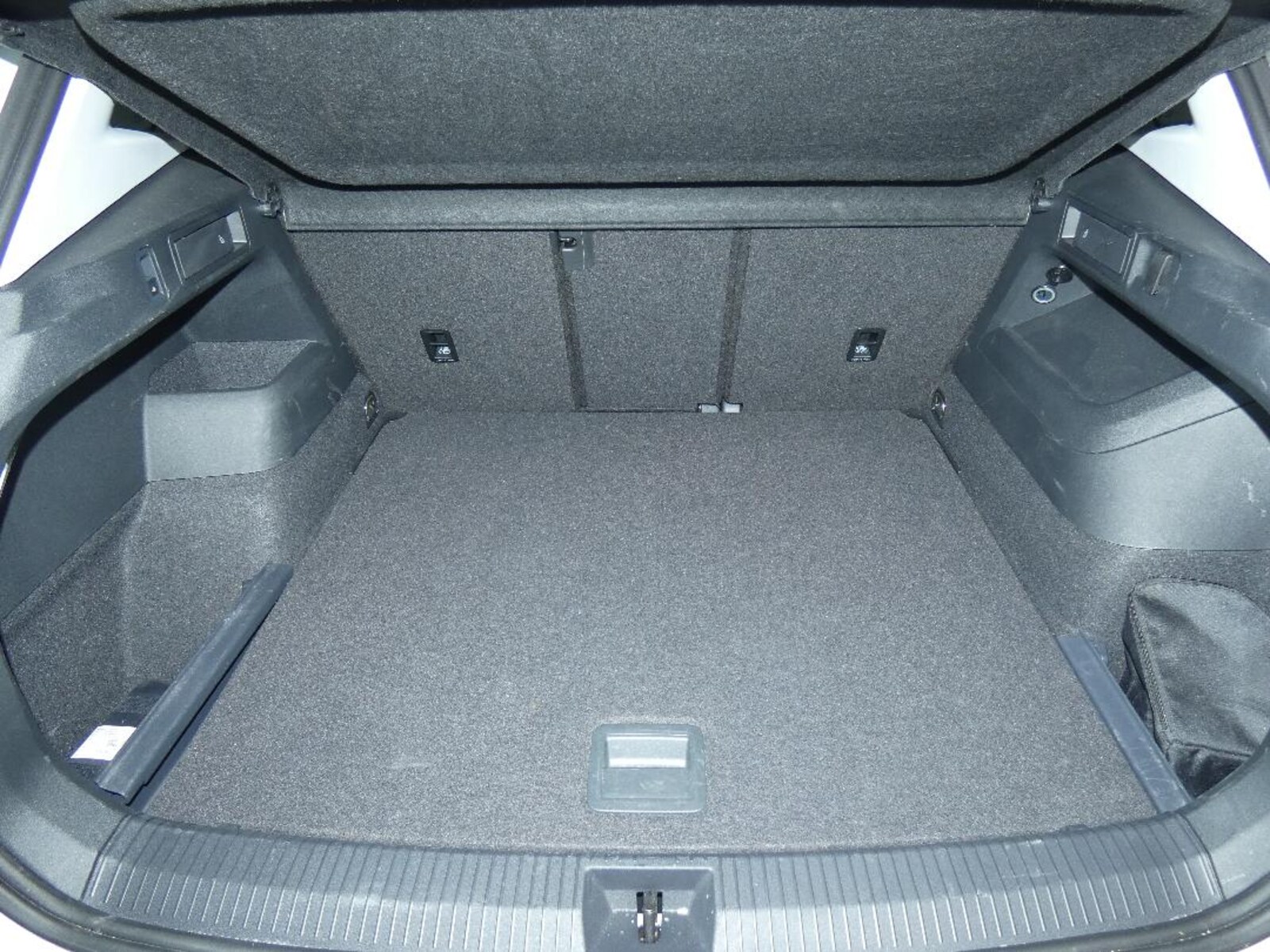 Volkswagen Tiguan – Bild 10