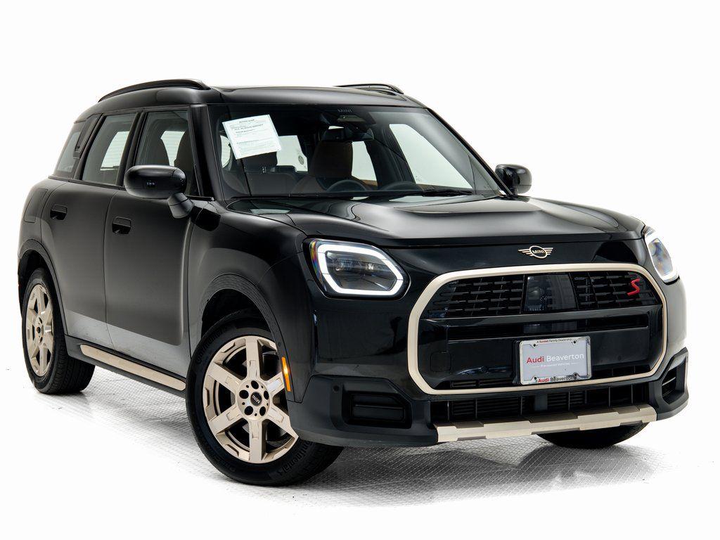 2025 MINI Countryman S ALL4's photo
