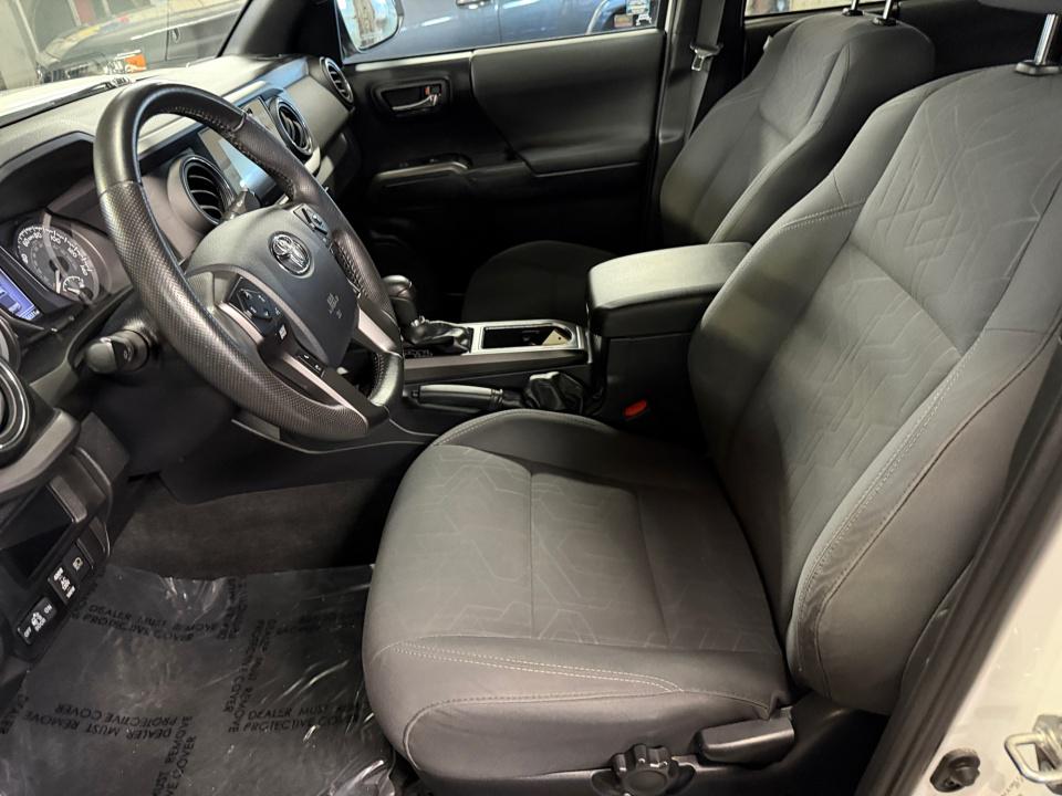 2019 Toyota Tacoma TRD Sport - Photo 34