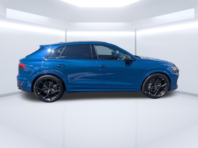 2026 Audi RS Q8 SUV performance