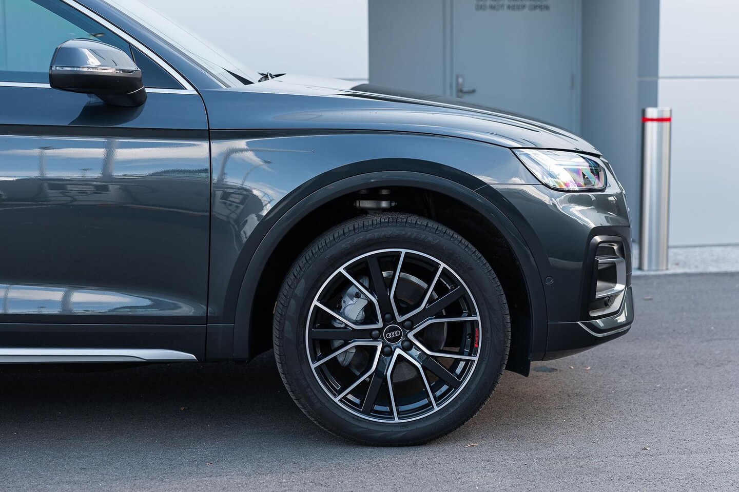 Image about Audi Q5 Sport 40 TDI quattro S tronic
