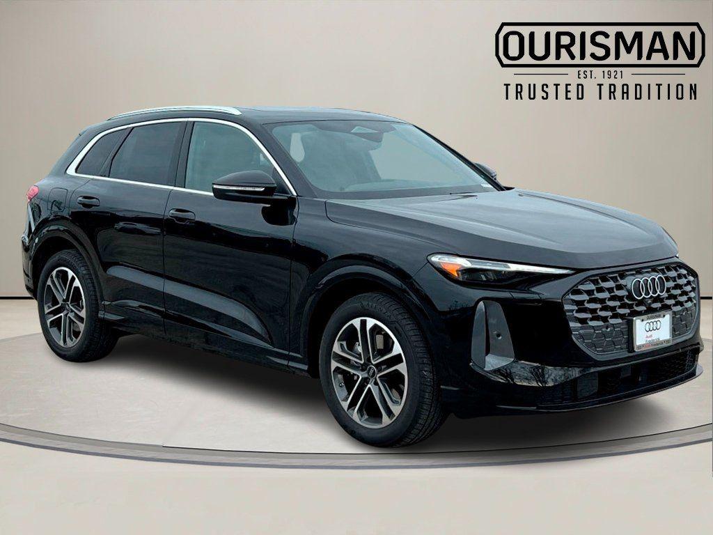 2025 Audi Q5 40 Prestige's photo