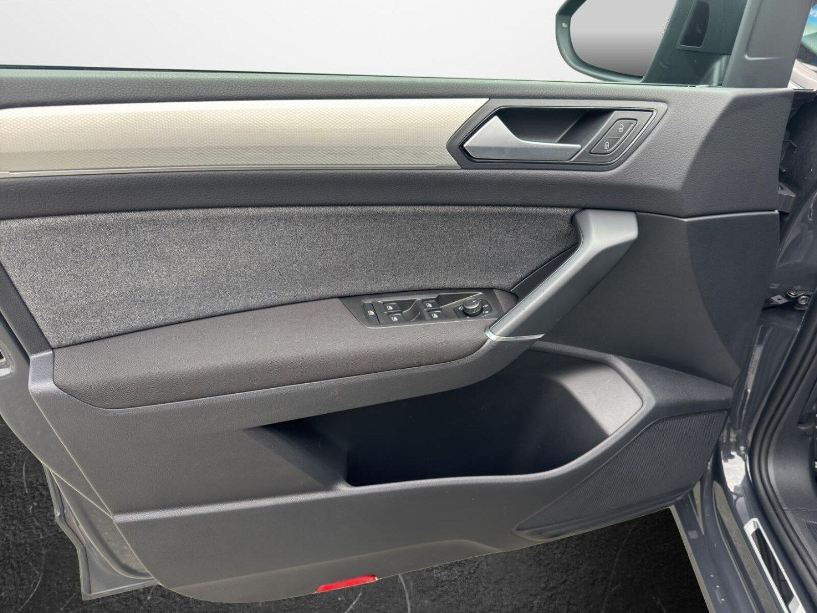 Volkswagen Touran – Bild 7