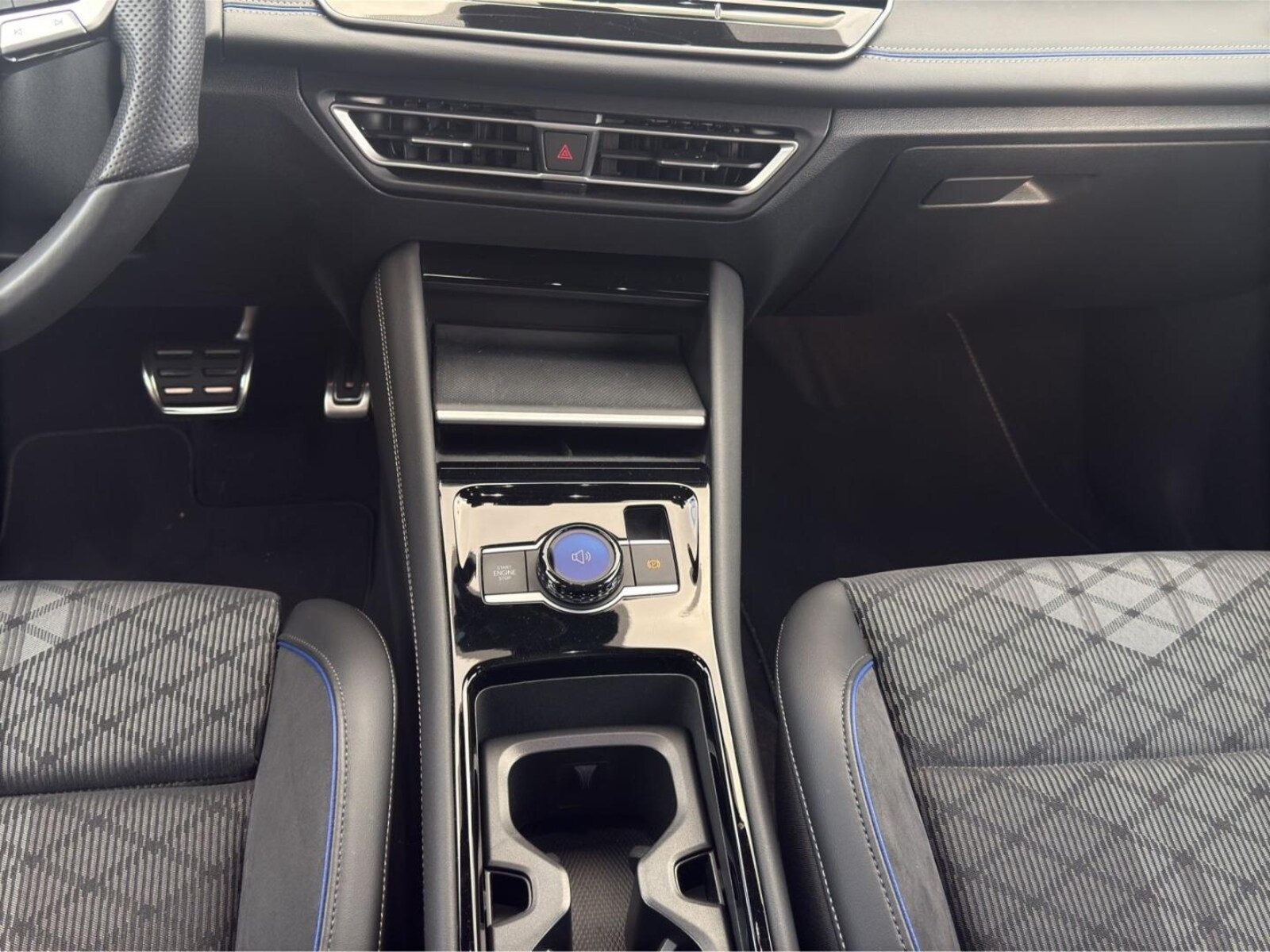 Volkswagen Tiguan – Bild 8