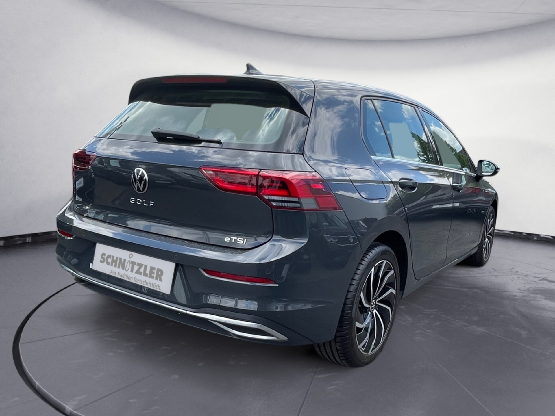 Volkswagen Golf Style