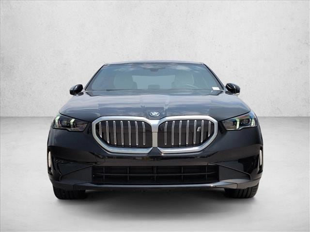 2024 BMW i5