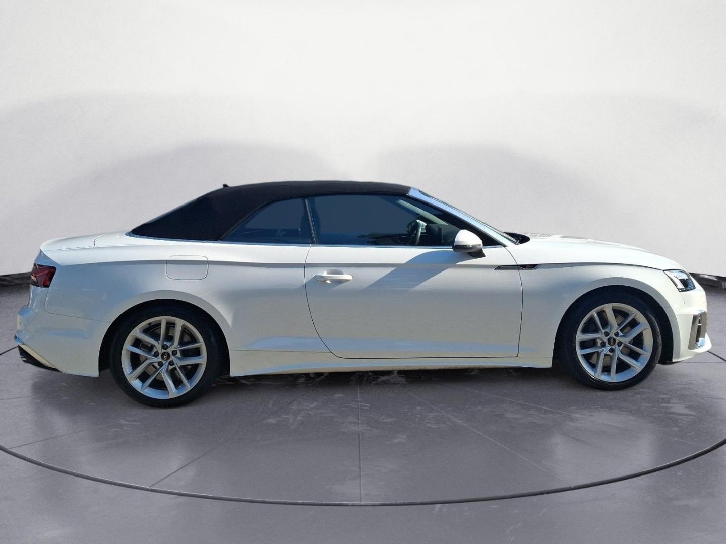 Bild über Audi S5 Cabriolet TFSI quattro tiptronic - für weitere Informationen kontaktieren Sie den Audi Partner