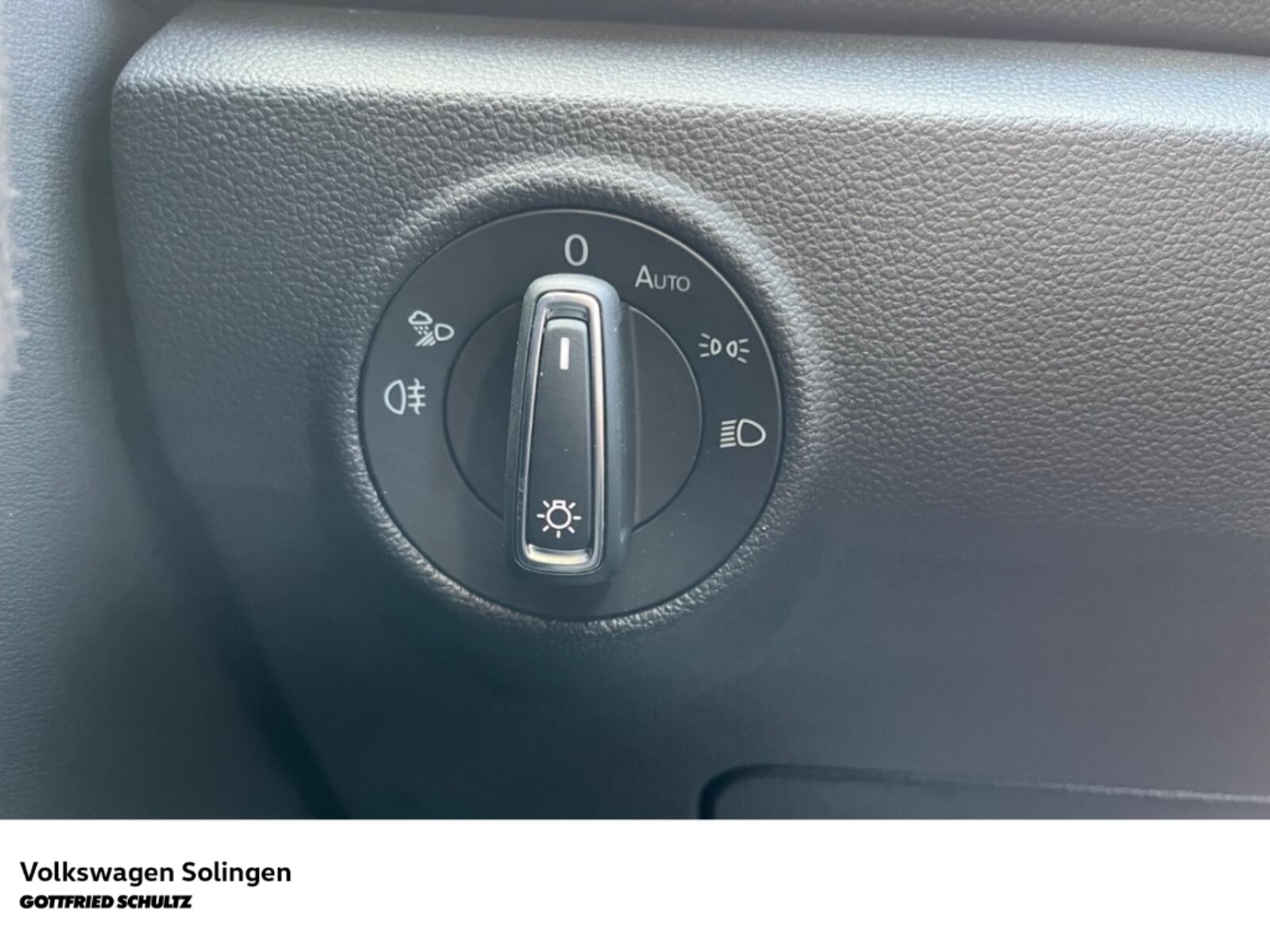 Volkswagen T-Roc Cabriolet – Bild 11