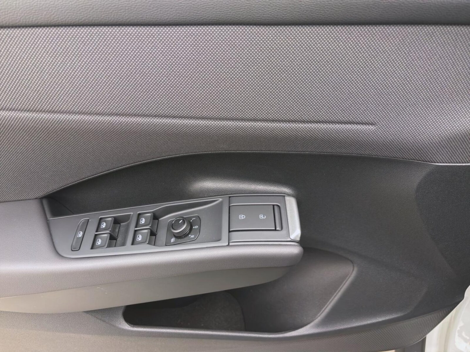 Volkswagen T-Roc – Bild 11