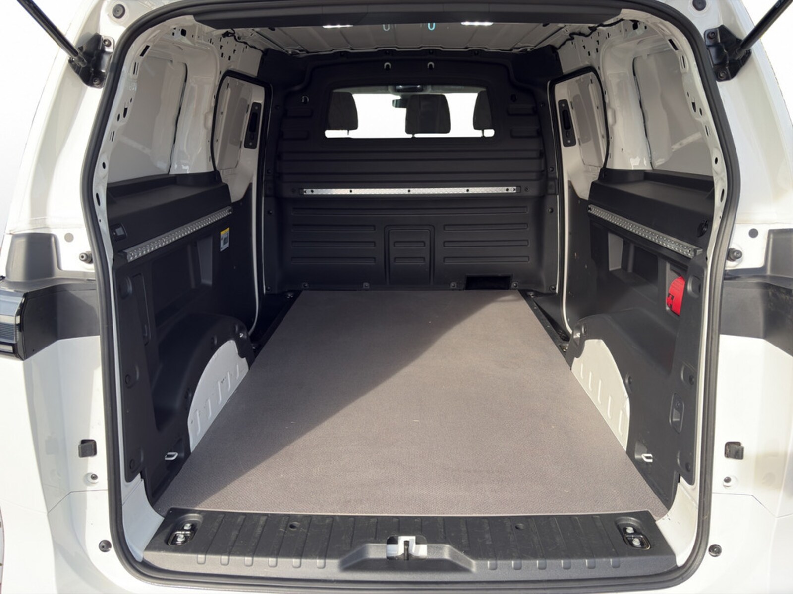 Volkswagen ID. Buzz Cargo – Bild 19
