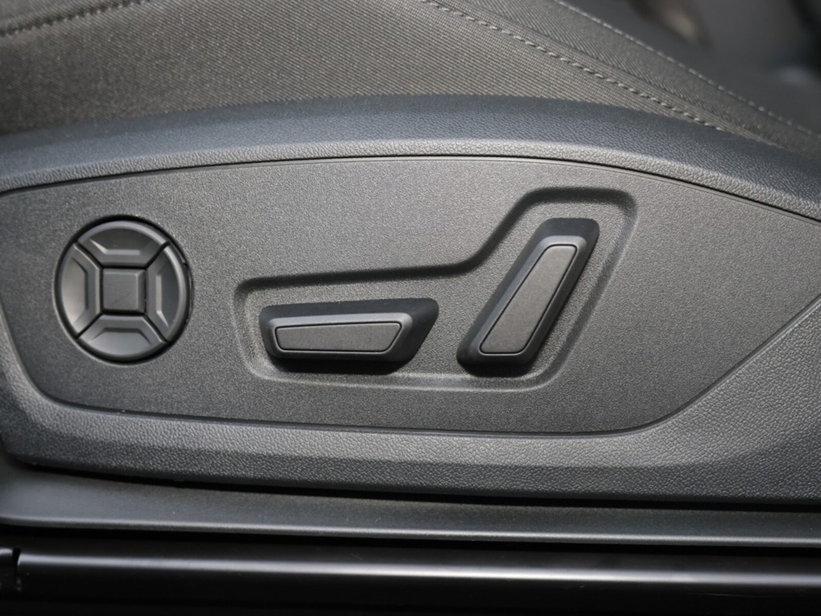 Audi Q3 – Bild 8