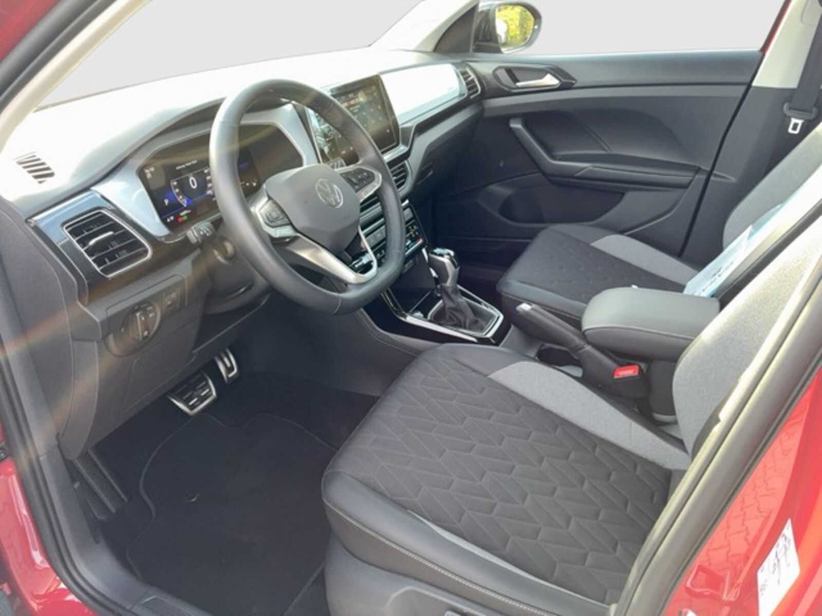 Volkswagen T-Cross – Bild 9
