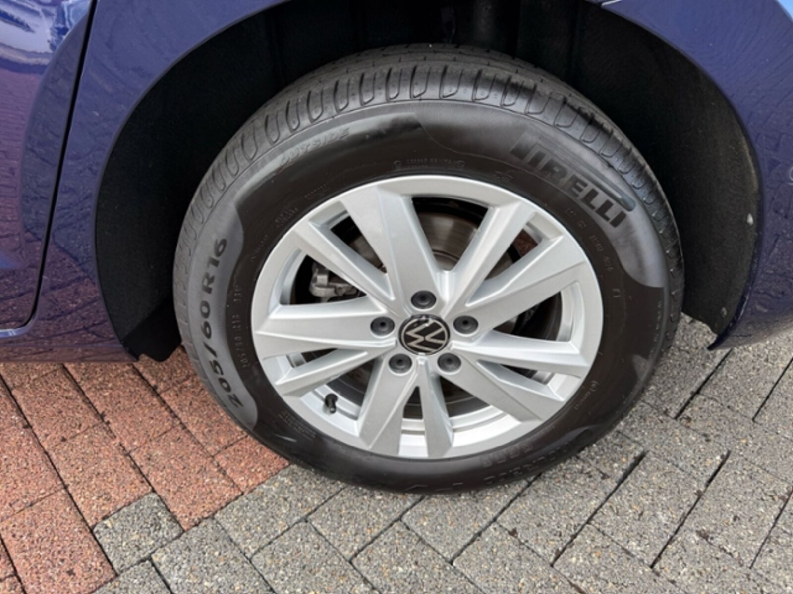 Volkswagen Touran – Bild 15