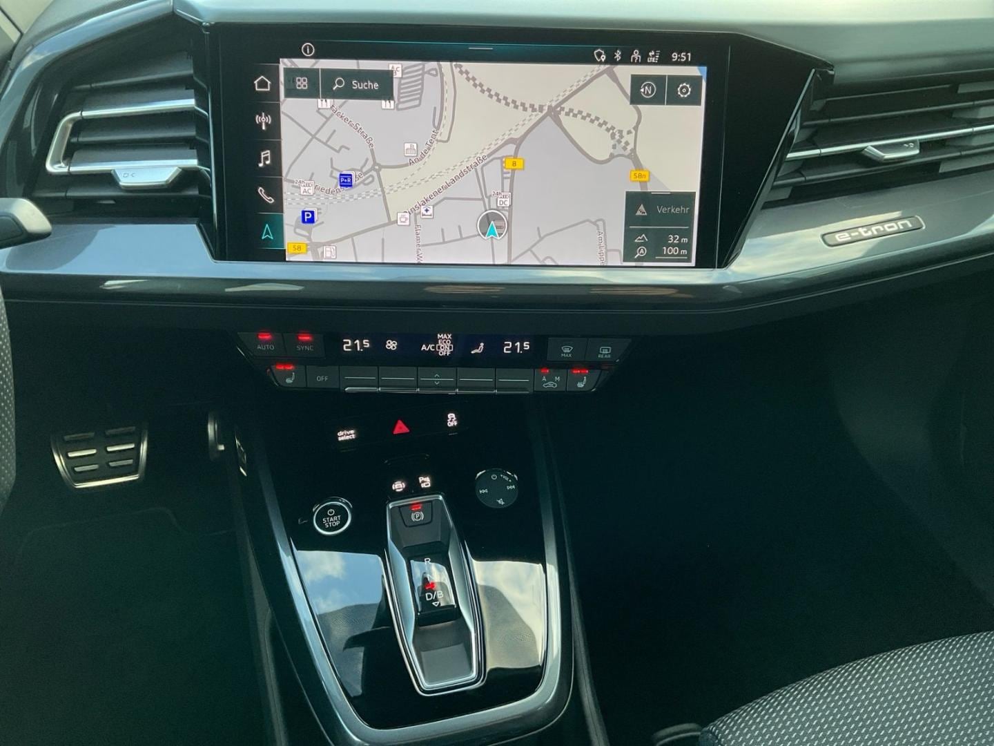 Bild über Audi Q4 Sportback e-tron 40 e-tron - für weitere Informationen kontaktieren Sie den Audi Partner