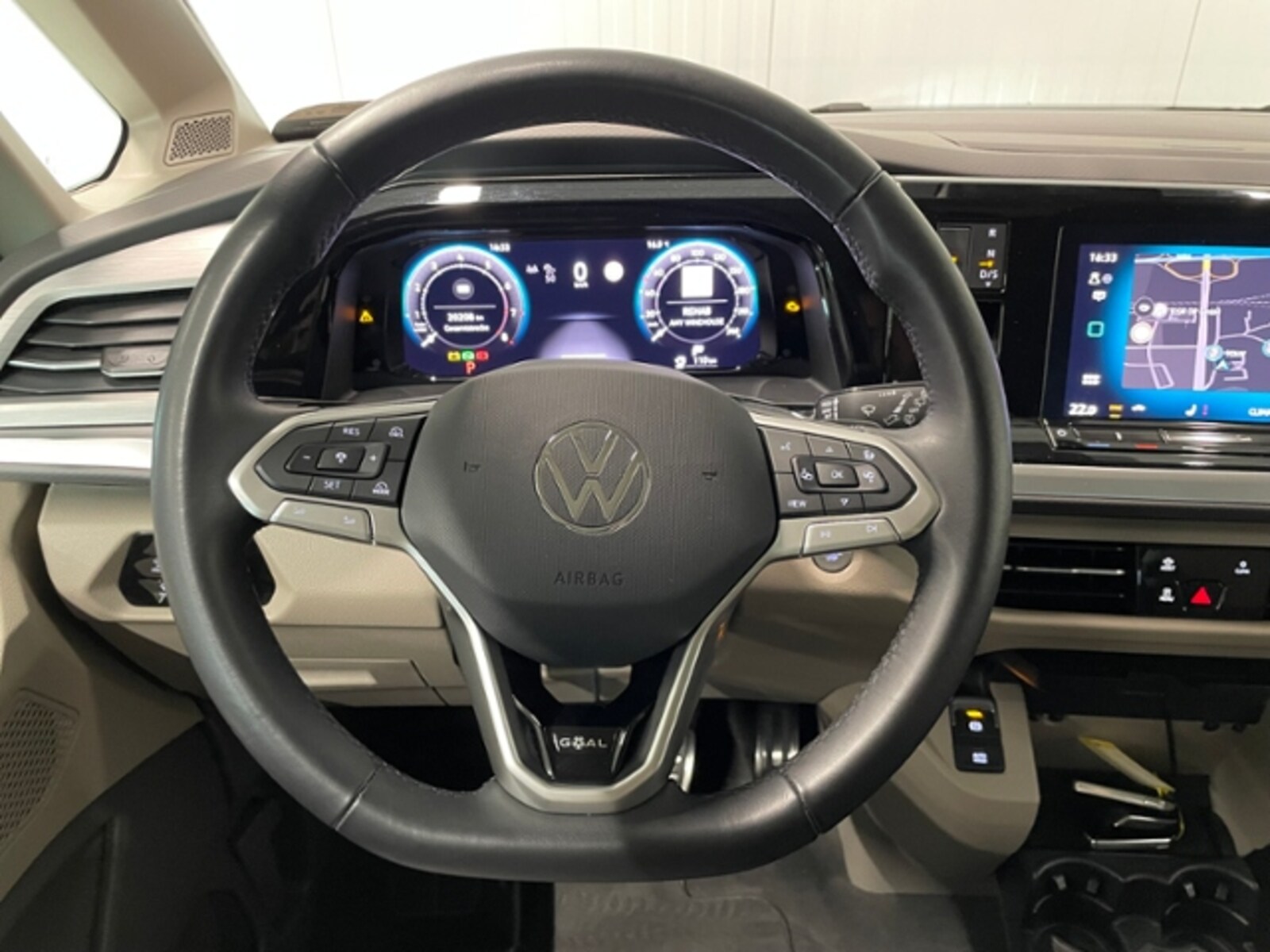 Volkswagen Multivan Langversion – Bild 12