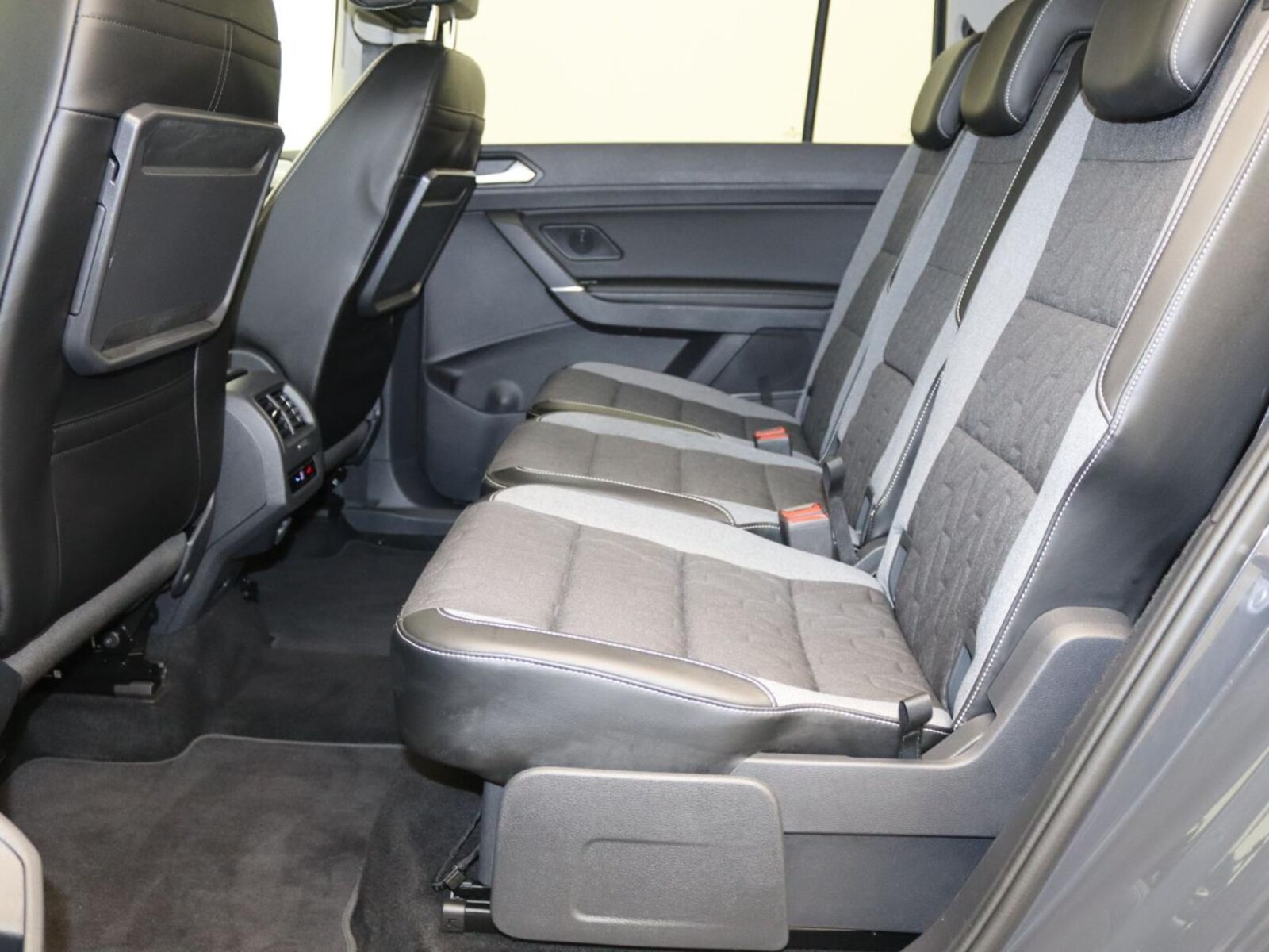 Volkswagen Touran – Bild 14