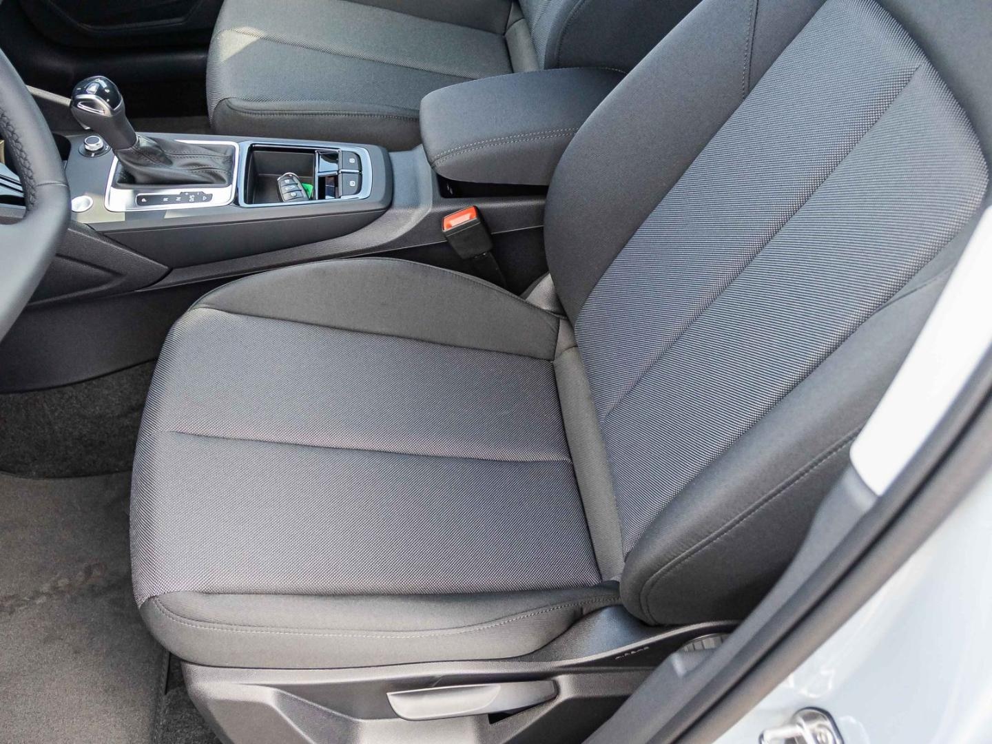 Bild über Audi Q2 advanced 35 TFSI S tronic - für weitere Informationen kontaktieren Sie den Audi Partner