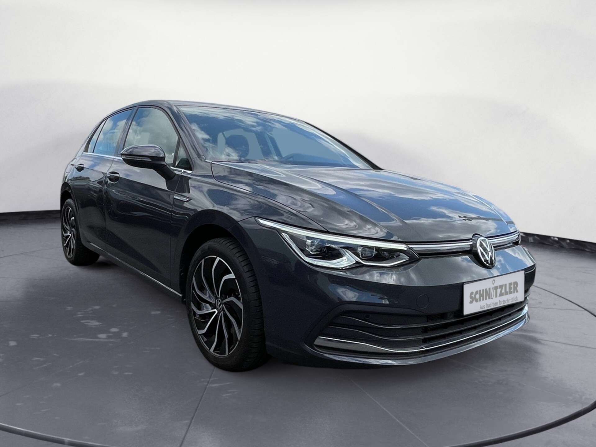 Volkswagen Golf Style
