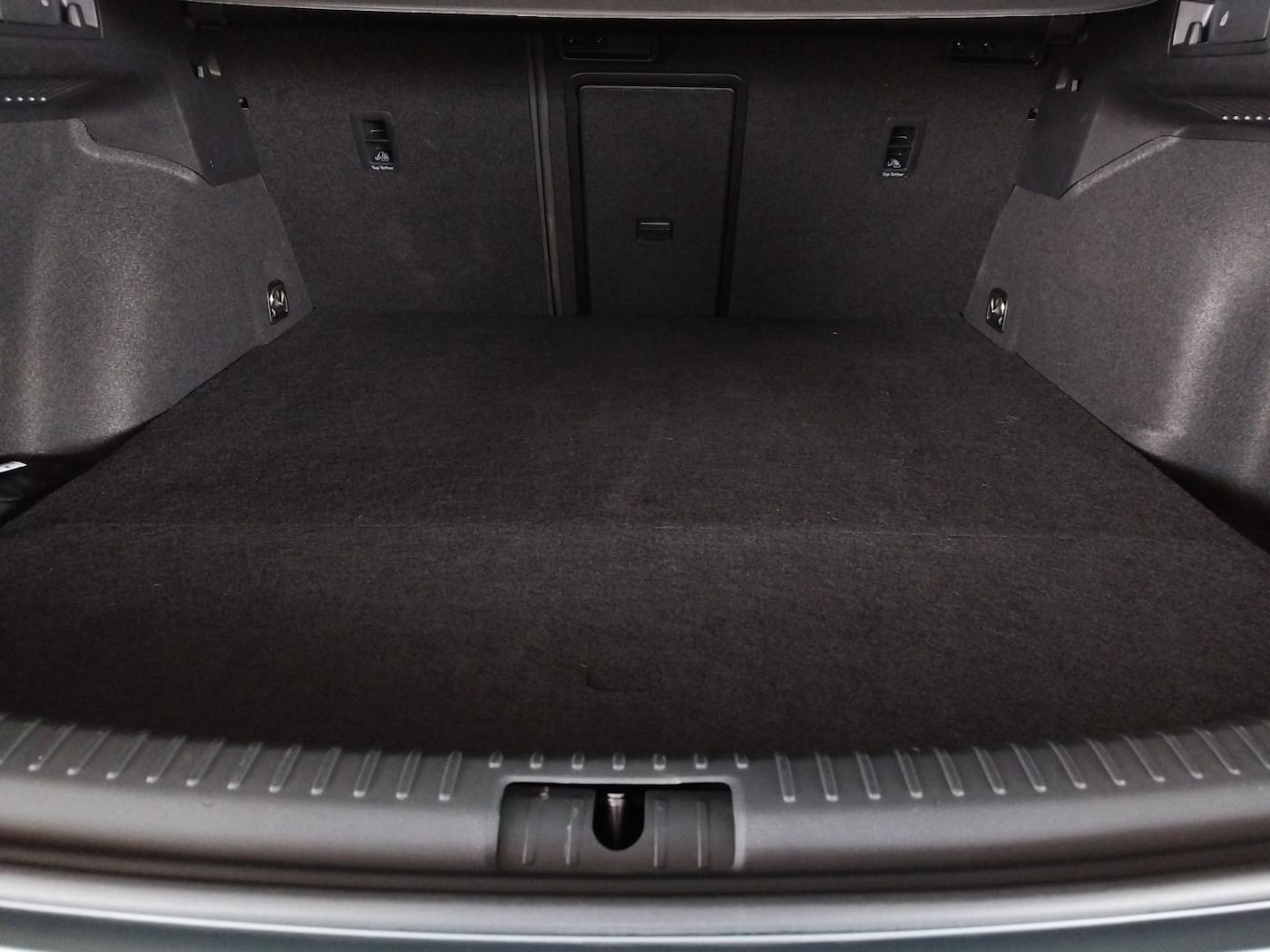 CUPRA Leon Sportstourer 1.5 TSI e-Hybrid VZ DSG 200 kW (272 CV) — photo 7