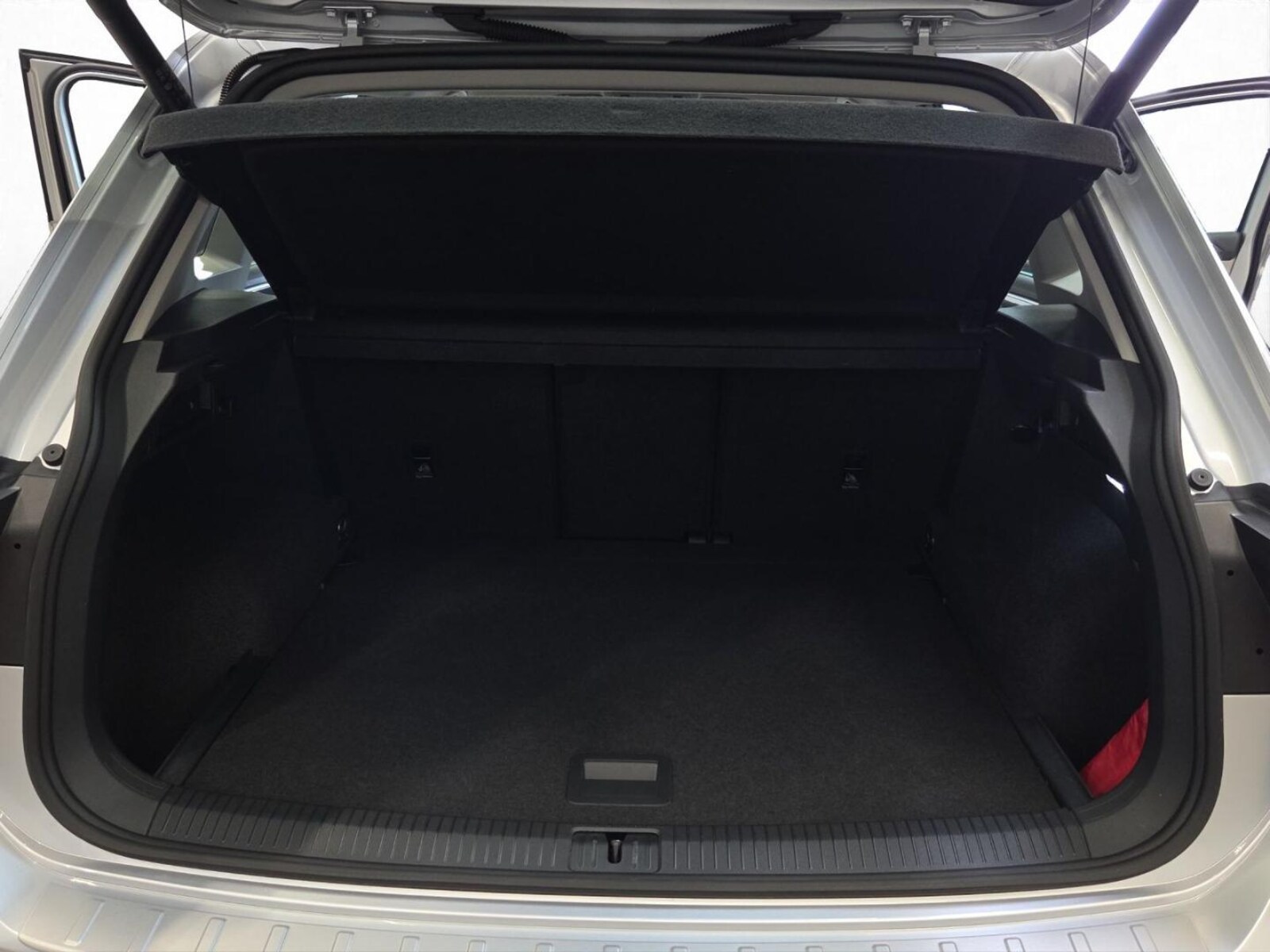 Volkswagen Tiguan – Bild 14