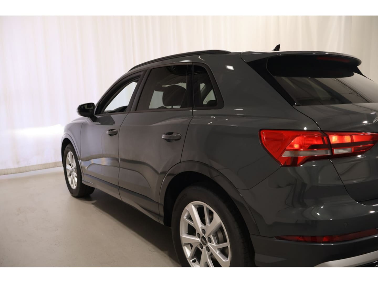 Bild über Audi Q3 TFSI 110 kW S tronic - für weitere Informationen kontaktieren Sie den Audi Partner