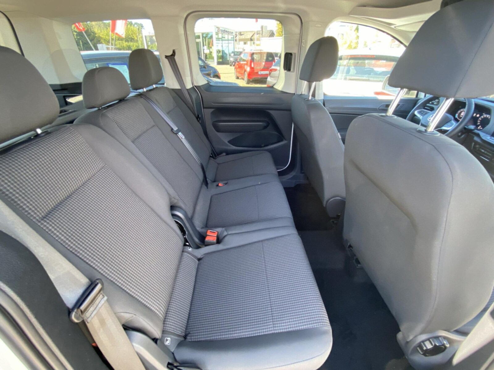 Volkswagen Caddy – Bild 16