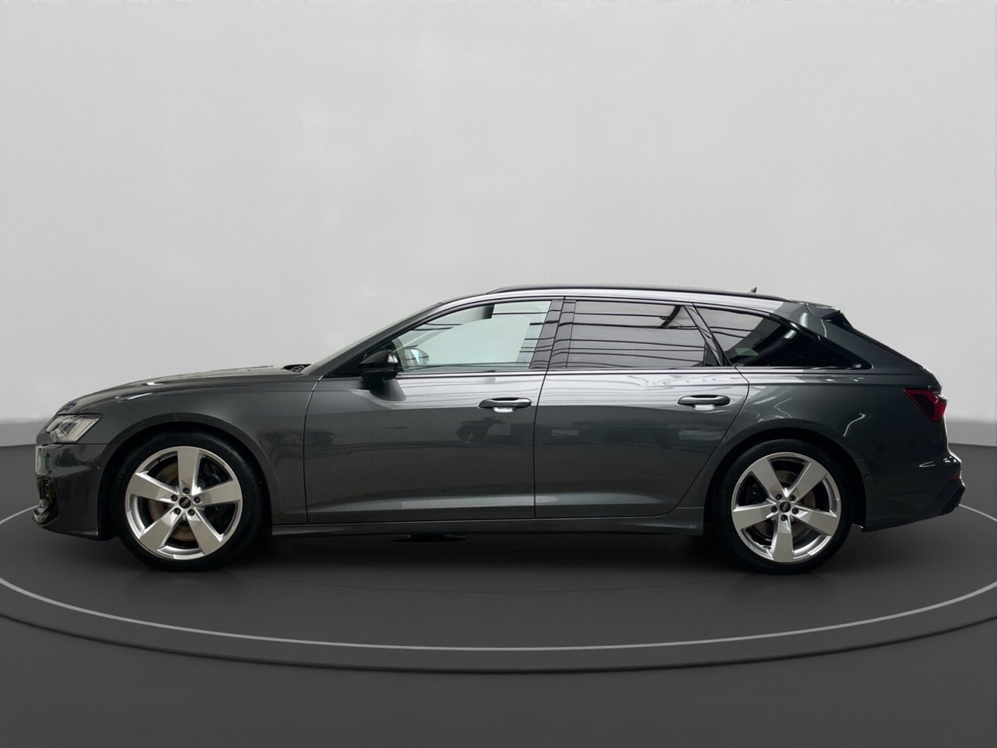 Bild über Audi S6 Avant TDI quattro tiptronic - für weitere Informationen kontaktieren Sie den Audi Partner