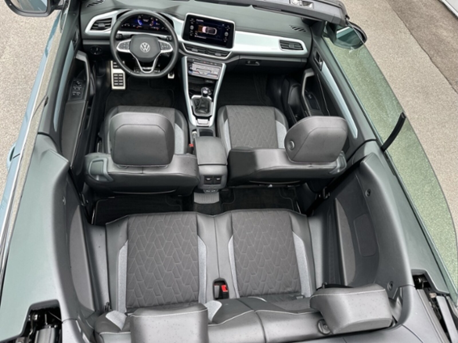 Volkswagen T-Roc Cabriolet – Bild 12