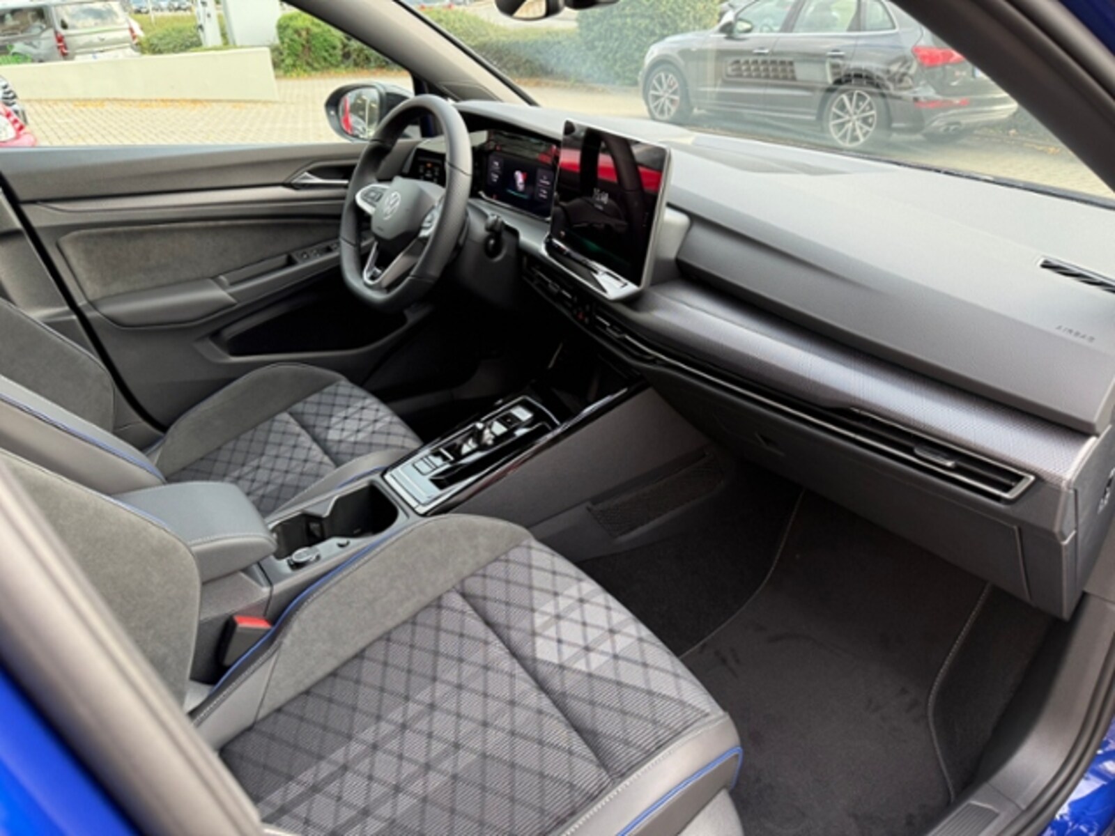 Volkswagen Golf Variant – Bild 14