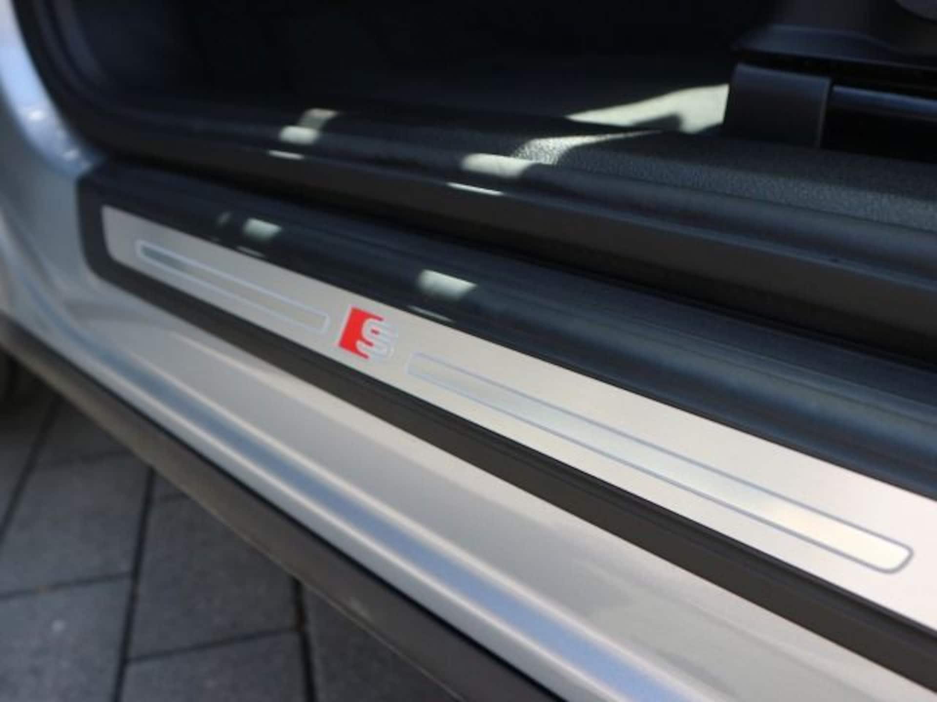 Audi Q5 TFSI e S line