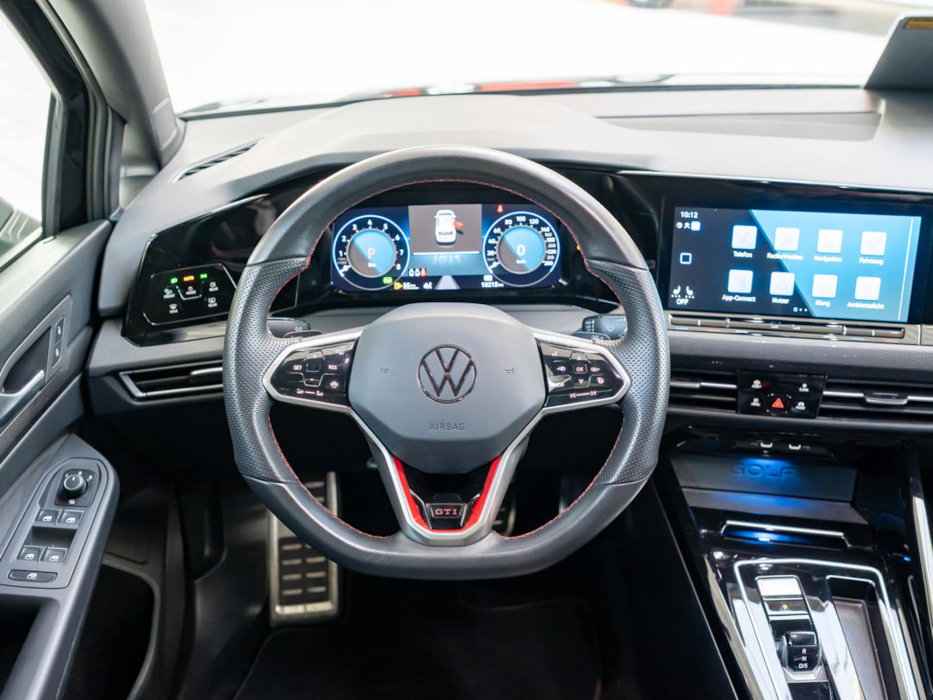 Volkswagen Golf GTI