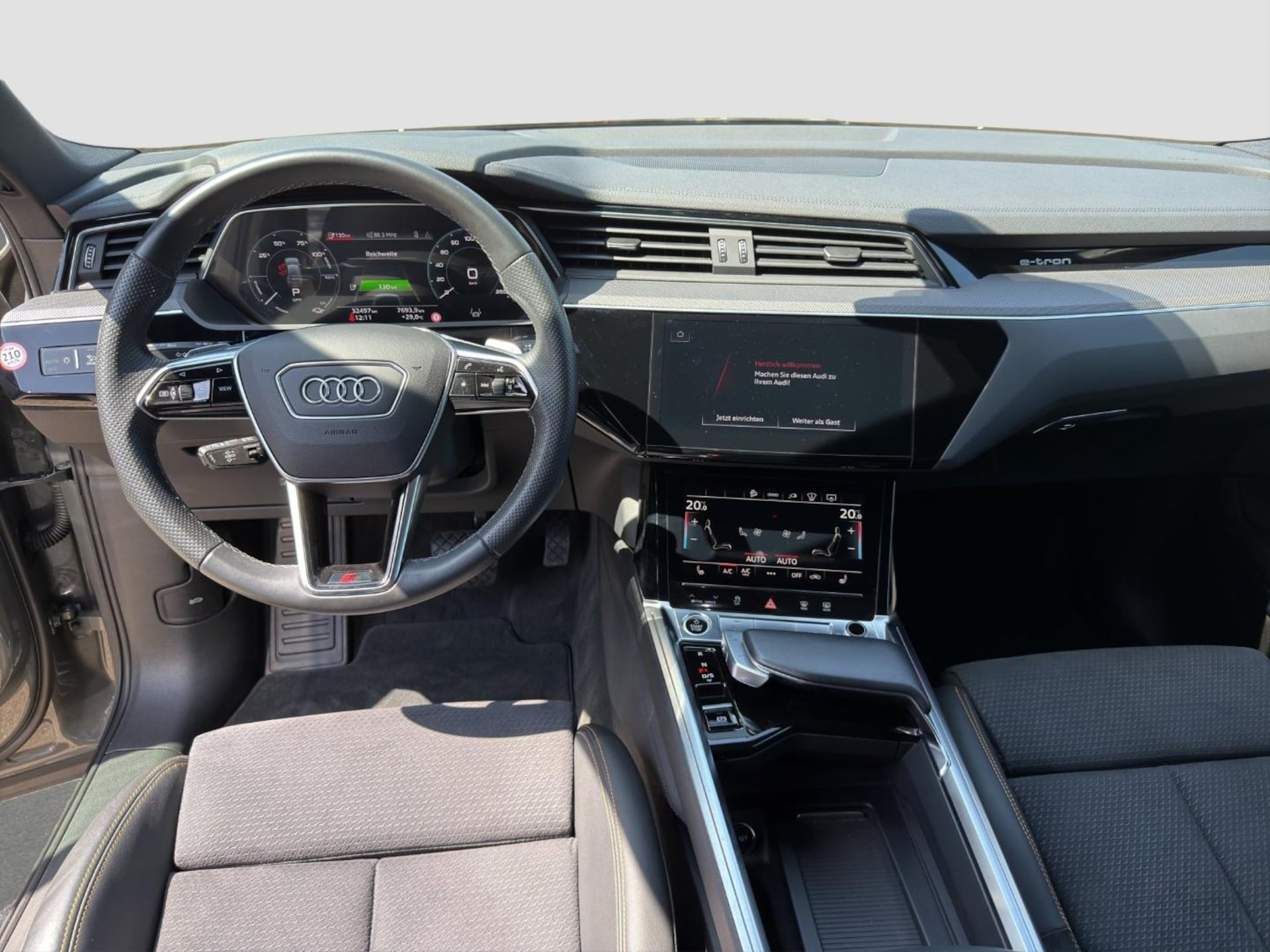 Audi e-tron Sportback S line