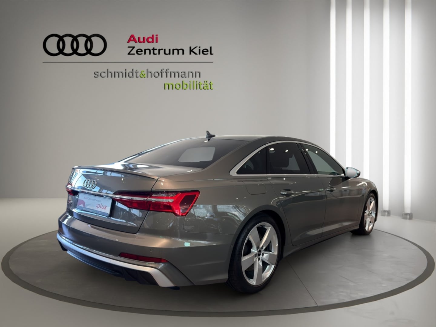 Bild über Audi S6 Limousine TDI quattro tiptronic - für weitere Informationen kontaktieren Sie den Audi Partner